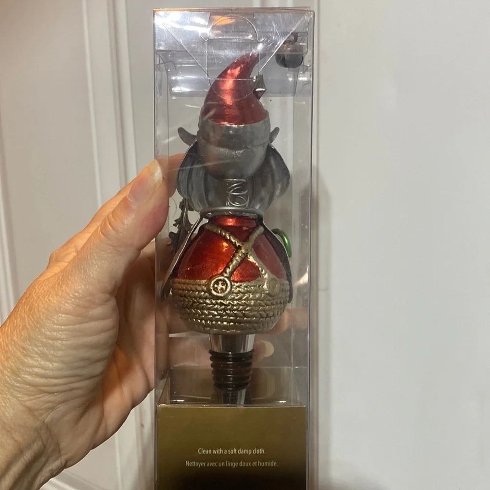 NWT Pier 1 Christmas Santa Wine Bottle Stopper Holiday New